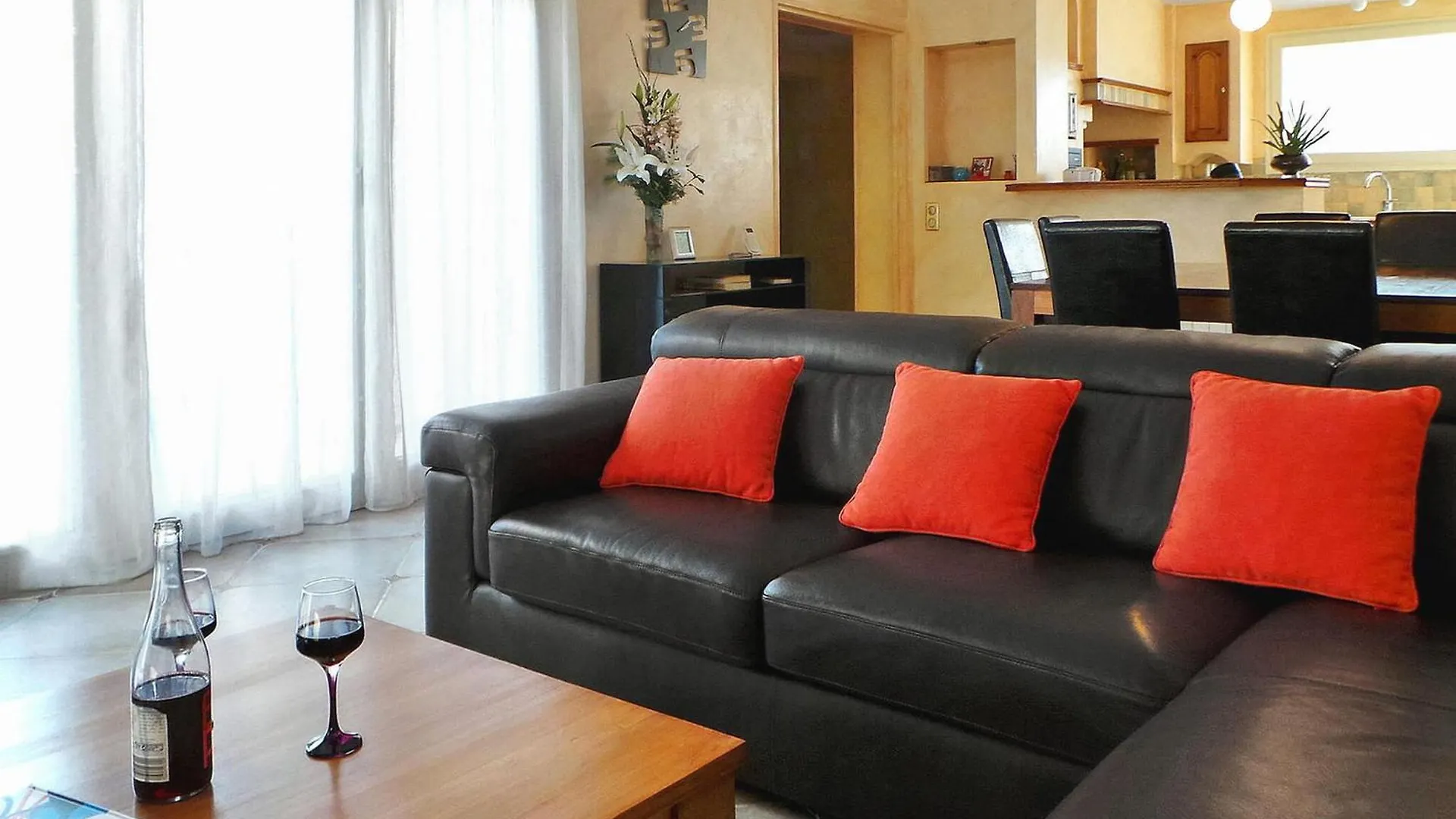 La Musicienne De Paradou Holiday home
